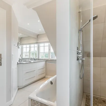 Dueuen Hues App 4 Apartment *